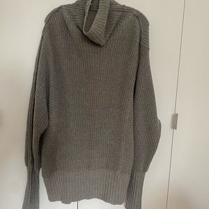 Free People oversized grey sweater